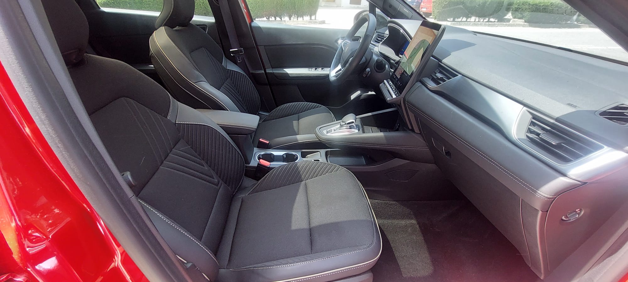 Renault Symbioz 1.6 hybri 145cv foto 13